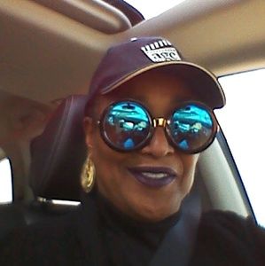 Meet your Posher, Cheryl